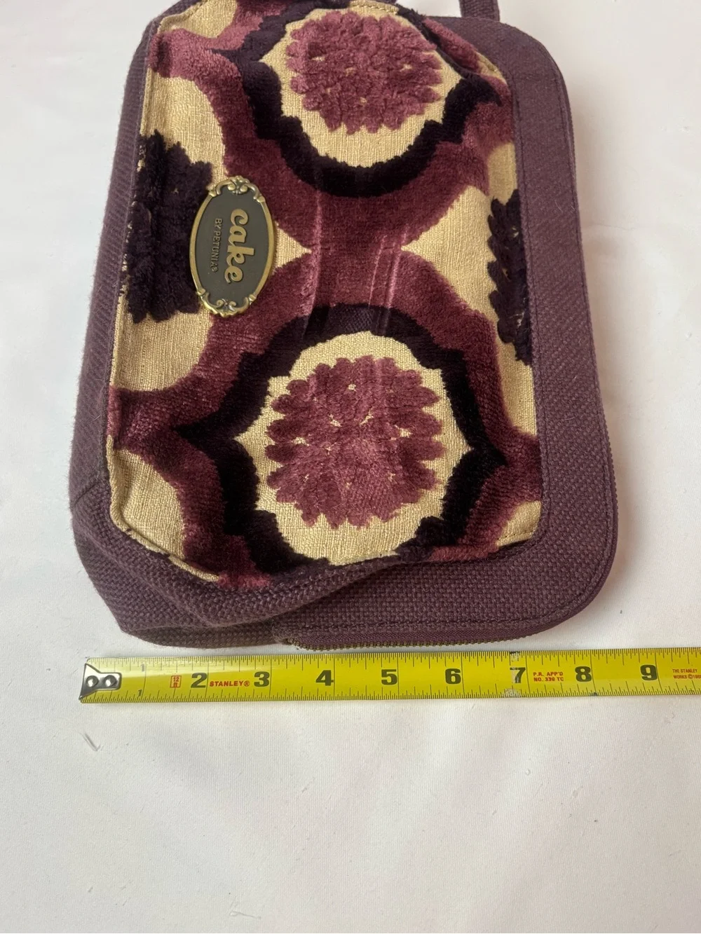 Petunia Pickle Bottom Cake Cameo Clutch Diaper Bag Plum Cream Damask Jacquard